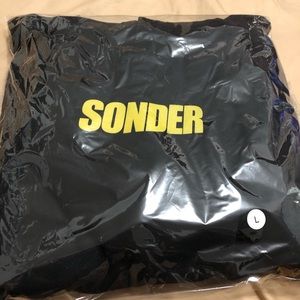 Sonder hoodie size Large